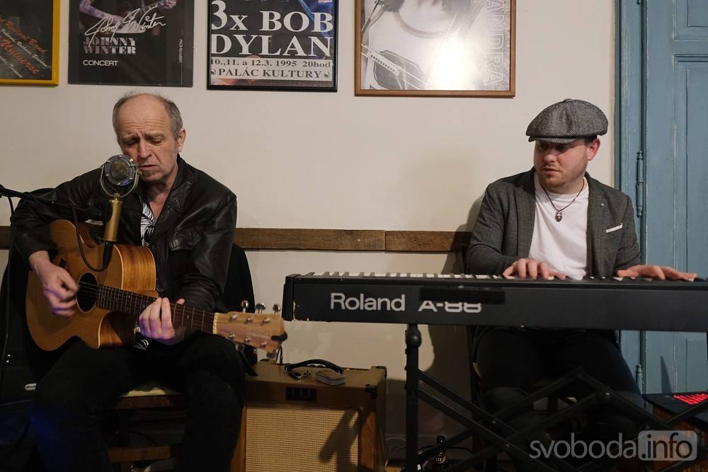 Foto: Paul Batto jr. Trio téměř po roce na den přesně vyprodali Blues Café!