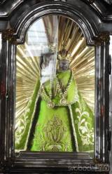 20230413155104_1: Je Panna Marie Svatohorská na Svaté Hoře u Příbrami Afričanka?