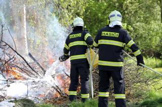 Foto: Kutnohorští hasiči převedli v rámci dne otevřených dveří akční ukázky své práce