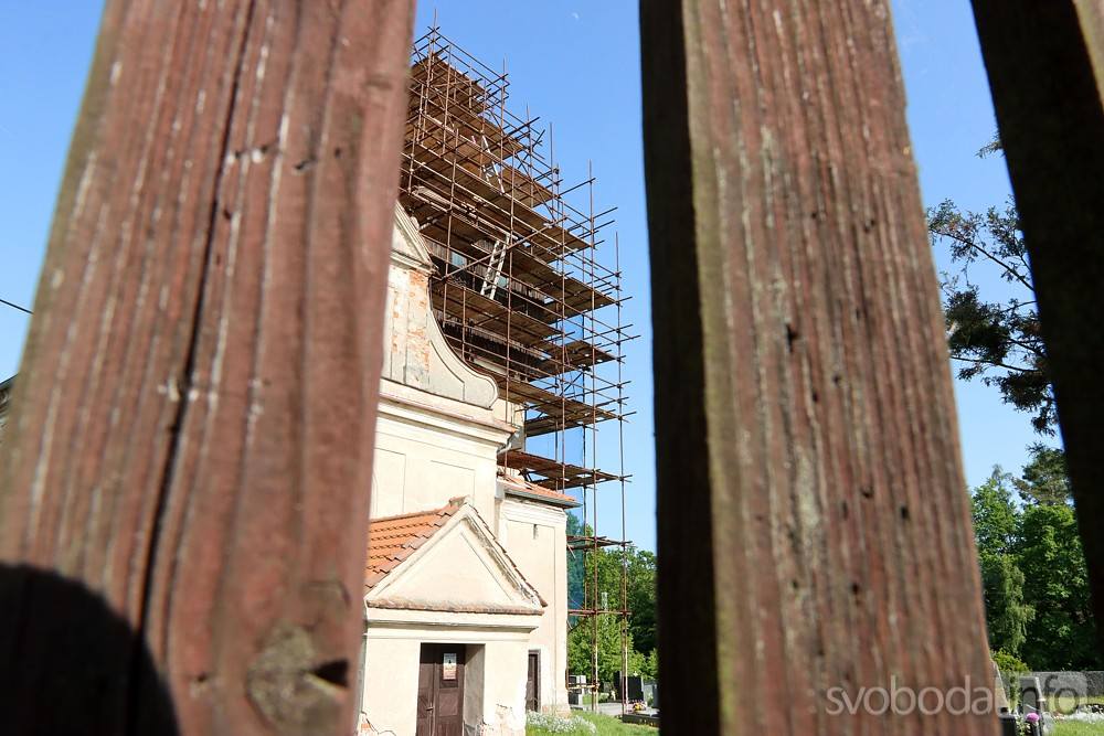 Věci se hnuly, chlístovický kostel sv. Ondřeje začali opravovat také díky veřejné sbírce!