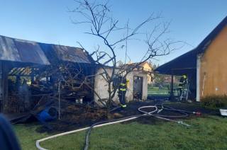 Požár kůlny a části rodinného domu na Kutnohorsku