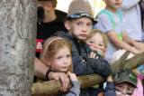 20230603232458_IMG_8986: Foto, video: Za pohádkovými postavami putovaly do chlístovického lesa opět stovky dětí!