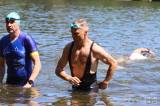 20230604194808_IMG_9393: Foto: „Welas Triatlák“ odstartoval tradičně z pláže u Velkého rybníku!