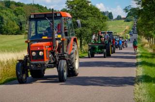 Na devátý ročník akce „Železnohorského traktoru“ dorazilo rekordních 130 strojů!