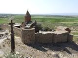 20230911193043_87: klášter Khor Virap - Záhada arménských chačkarů byla rozluštěna v Čáslavi? Pomohl princip Occamovy břitvy?
