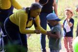 20230928212929_IMG_0383: Foto: Na trasu „Pohádkové putování“ v Bohdanči vyrazily rekordní čtyři stovky dětí!