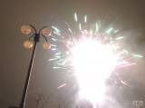 DSCN8015: Foto, video: Na čáslavský novoroční ohňostroj bylo zvědavé zaplněné Žižkovo náměstí