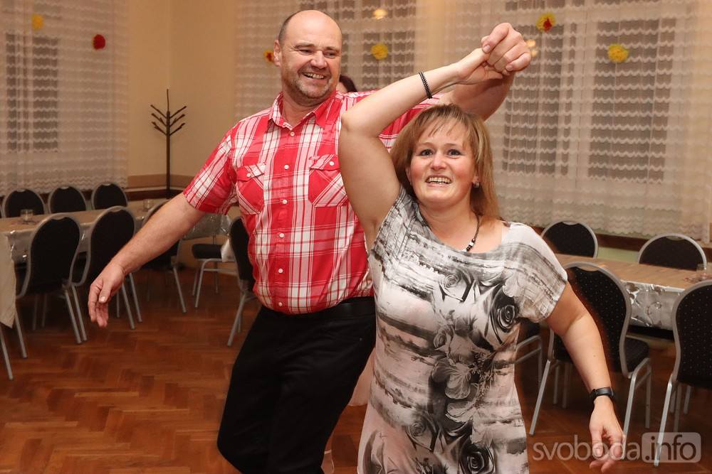 Foto: Začalo období Kateřinských zábav, v sobotu tančili v Bahně!