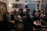 20231125131842_DSCF0120: V Blues Café zahrálo trio Jiřího Maršíčka, v prosinci se můžete těšit na Luboše Pospíšila a Romana Dragouna!
