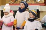 20231207162513_IMG_0480: Foto: Vánoční písně a koledy zazpívaly děti z MŠ Sedlec