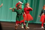 20231207233217_IMG_0673: Foto: Diváci v zaplněném divadle tleskali „Vánoční besídce“ DDM Kutná Hora
