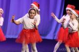 20231207233311_IMG_0915: Foto: Diváci v zaplněném divadle tleskali „Vánoční besídce“ DDM Kutná Hora
