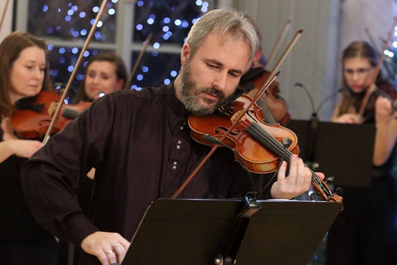 Foto: Kutnohorský komorní orchestr v sobotu odehrál dva Adventní koncerty v GASK