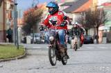 20240101153109_IMG_3635: Foto: Motorkáři z Čáslavi vyrazili do roku 2024 po jedné stopě!