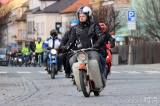 20240101153110_IMG_3639: Foto: Motorkáři z Čáslavi vyrazili do roku 2024 po jedné stopě!