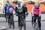 20240101154422_IMG_3252: Foto: Cyklisté šlápli do pedálů tradičně už na Nový rok, v pondělí vyrazili na Sion!