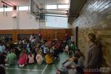 20240312225153_DSC_0172: Foto: Základní školu ve Vrdech navštívila mistryně světa a olympijská medailistka Šárka Kašpárková!