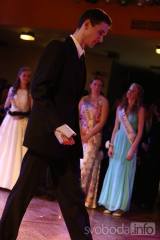 IMG_6525: Foto: Studenti 4. A kolínského gymnázia si užívali maturitní ples