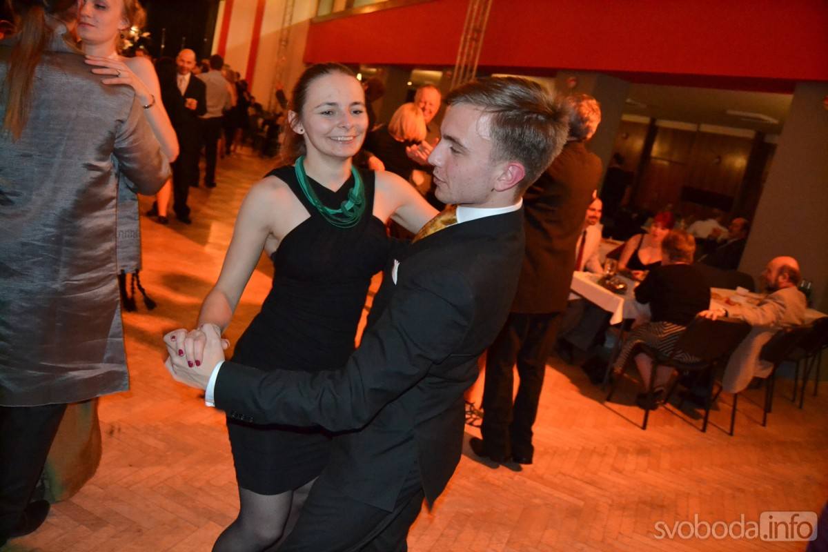 Veřejnost svou účastí na plese podpořila projekt Sklenářova dolíku 