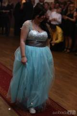 IMG_9587: Foto: Maturiťák ve stylu Oscarů, studenti liblického SOŠ měli ples ve Starých lázních