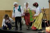 DSCF9295: Divadelní nadšenci z Čestína sehráli pohádku Ježibaby z Babína v Kácově