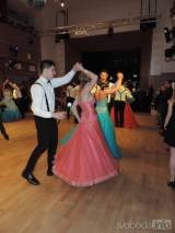 DSCN2568: Foto, video: Studenti dvou tříd Střední zemědělské školy tančili na plese v Grandu