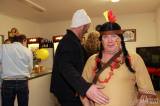 IMG_6663: Foto: Maškarní ples v Malíně přilákal rytíře i indiánskou babičku