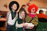 5G6H0949: Foto: S církvickými dětmi si na nedělním karnevale pohrál i Shrek