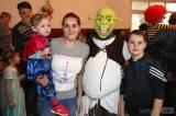 5G6H1129: Foto: S církvickými dětmi si na nedělním karnevale pohrál i Shrek