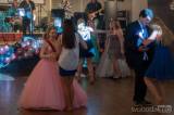 DSC0810: Foto: Budoucí kutnohorské kosmetičky si pro svůj maturitní ples vybraly Staré lázně