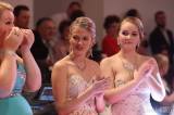 20160227_5G6H3441: Foto, video: Padesát maturantek se na plese v Lorci proměnilo v divošky!