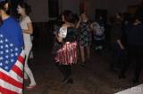 20160307_IMG_1705: Foto: K divokému tanci na "Maškarní zábavě" zahrála místní skupina Nobody