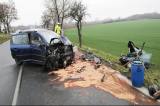 Foto: Mezi Čáslaví a Podhořany se vážně zranil osmnáctiletý řidič
