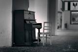 Městské piano v Kolíně se bude stěhovat, hledají se dva silní muži