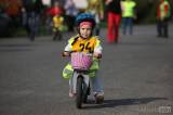 20160412_5G6H9141: Foto: Děti v Chotusicích v úterý osedlaly odrážedla a kola a vyrazily do závodu!