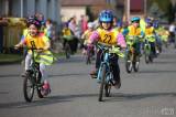 20160412_5G6H9243: Foto: Děti v Chotusicích v úterý osedlaly odrážedla a kola a vyrazily do závodu!