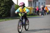 20160412_5G6H9311: Foto: Děti v Chotusicích v úterý osedlaly odrážedla a kola a vyrazily do závodu!