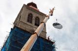 20160504_IMG_1604: Na věž kostela svatého Jakuba v Kutné Hoře se vrací ciferníky věžních hodin