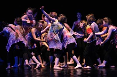 Foto: Celostátní přehlídka dětských skupin scénického tance v pátek začala v divadle