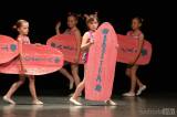 20160527_5G6H7485: Foto: V Dusíkově divadle tančila děvčata ze Základní umělecké školy J.L. Dusíka
