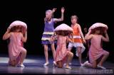 20160527_5G6H7720: Foto: V Dusíkově divadle tančila děvčata ze Základní umělecké školy J.L. Dusíka