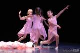 20160527_5G6H7727: Foto: V Dusíkově divadle tančila děvčata ze Základní umělecké školy J.L. Dusíka
