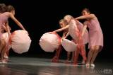20160527_5G6H7729: Foto: V Dusíkově divadle tančila děvčata ze Základní umělecké školy J.L. Dusíka