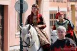 20160625112810_IMG_4676: Foto: Stříbření zahájeno! Král Václav IV. s královnou Žofií přijeli do Kutné Hory
