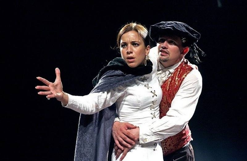 Divadlo na nádvoří Vlašského dvora: Hamlet aneb Nález bez lebky