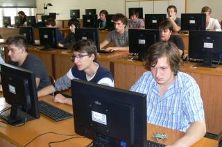 Kutnohorská průmyslovka otevírá jazykové kurzy pro veřejnost