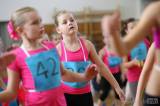 20161023120555_5G6H6851: Foto: Děvčata v různých věkových kategoriích si zacvičila v „Hvězdičkovém aerobiku“