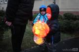 20161111191357_5G6H4012: Foto: Také děti v Červených Janovicích se vypravily za Martinem s lampióny