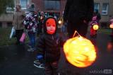 20161111191358_5G6H4033: Foto: Také děti v Červených Janovicích se vypravily za Martinem s lampióny