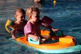 20161203114338_5G6H3633: Foto: Na plavání dětí v kutnohorském bazénu v sobotu dohlíželi čerti!